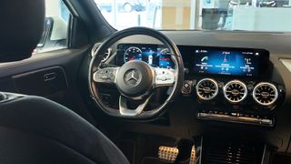 Mercedes-Benz GLA (H247) 2021