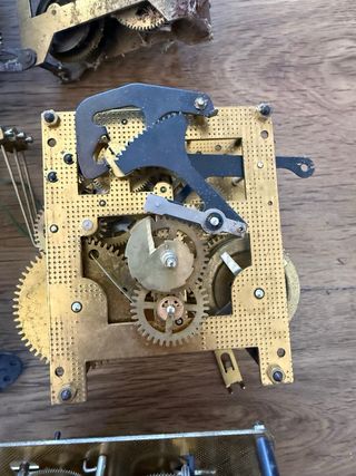 Lote Maquinaria Relojes Pared