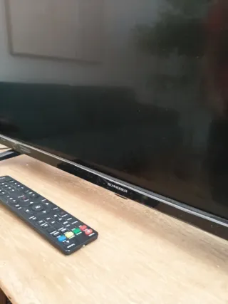 Televisor Negro