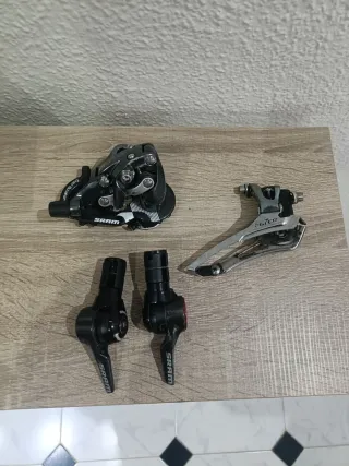 Grupo SRAM Force Triatlón