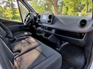 MB Sprinter  319 cdi 3.0 190cv Doble Cab. 7pax.