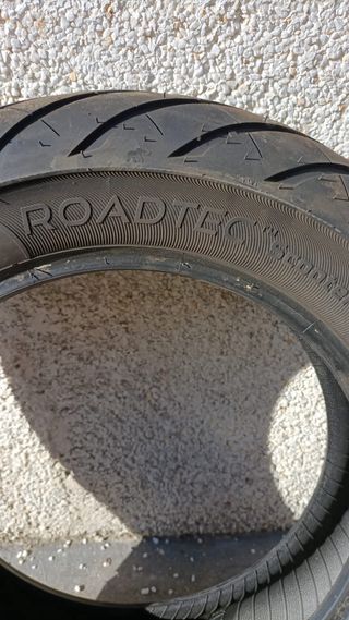 Neumático Metzeler 150/70R13