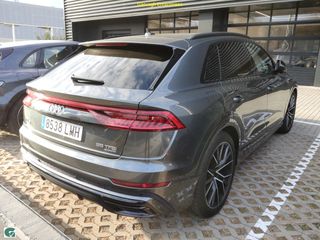AUDI Q8 55 TFSI S Line Plus quattro tip