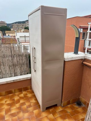 Armario Exterior Keter Gulliver Beige/Blanco