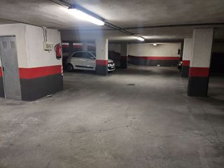 Garaje en venta en Pº Zorrilla - Cuatro de Marzo en Valladolid