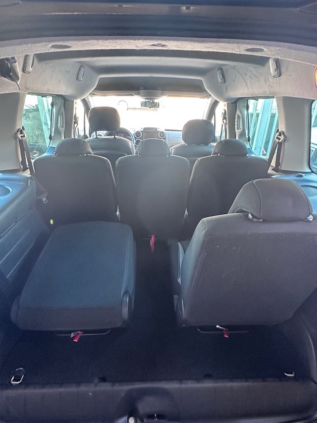 Peugeot Partner / Citroen Berlingo 7 Plazas