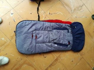 18 euros por Dos sacos carritos bebe