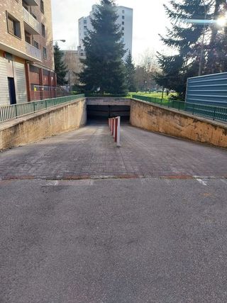 Garaje en venta en San Juan en Pamplona