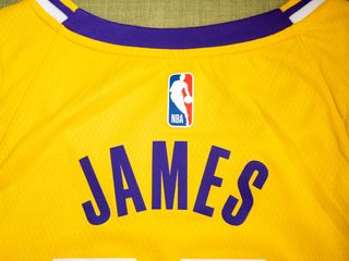 NBA LOS ANGELES LAKERS LEBRON JAMES 23 CAMISETA S