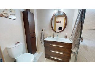 Piso en venta en Poniente-Norte - Miralbaida - Parque Azahara en Córdoba