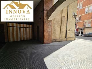 Garaje en venta en Ave María en Palencia