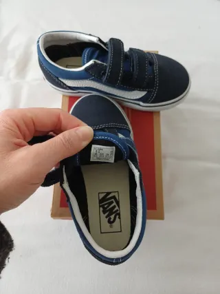 Zapatillas Vans niño talla 25 azul marino