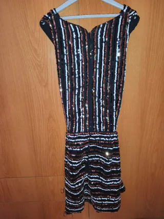 Vestido Zara lentejuelas negro y dorado