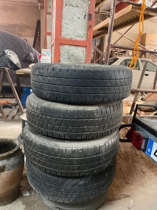 4 Llantas Mercedes Vito