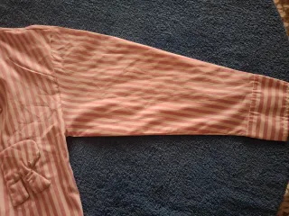 Camisa T L/ XL. Ver medidas