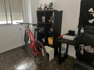 Piso en venta en San Luis en Almería