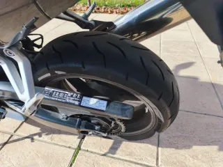 Honda CBR 600 F Sport Blanca y negra