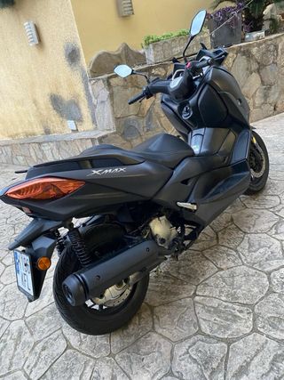 Yamaha X Max 125 Negra