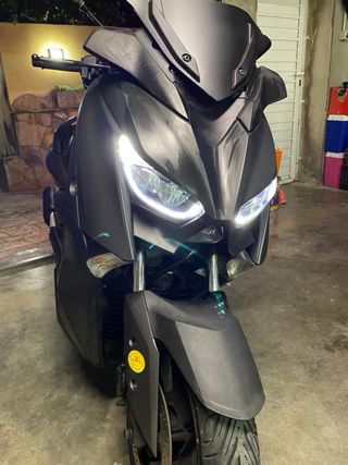 Yamaha X Max 125 Negra