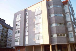 Local comercial en alquiler en Ares