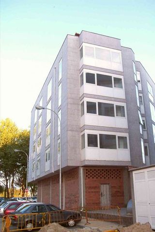 Local comercial en alquiler en Ares