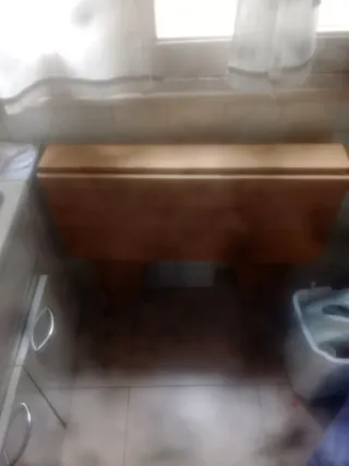 Mesa plegable de madera