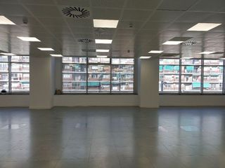 Oficina en alquiler en El Parc i la Llacuna del Poblenou en Barcelona