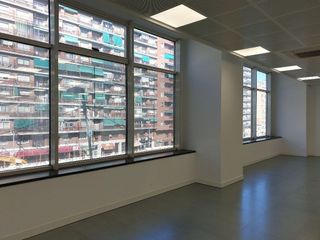 Oficina en alquiler en El Parc i la Llacuna del Poblenou en Barcelona