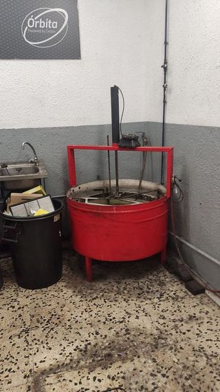 Local comercial en alquiler en La Florida en Hospitalet de Llobregat, L´