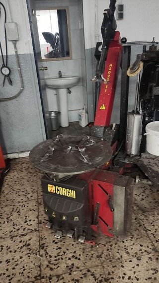 Local comercial en alquiler en La Florida en Hospitalet de Llobregat, L´