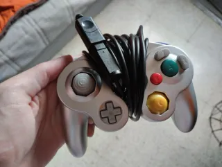 Mando GameCube Gris Genérico Wii/GameCube