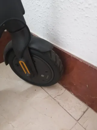 Patinete Xiaomi Essential Negro