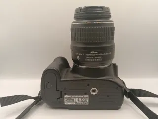 Nikon D3200 + obiettivo 18-55 EDII e borsa