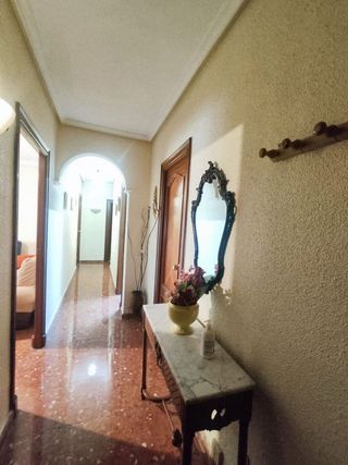 Piso en alquiler en Hospital en Jaén