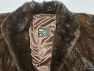 Abrigo largo de piel sintética marrón