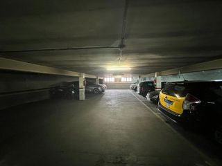 Garaje en venta en Centre en Hospitalet de Llobregat, L´