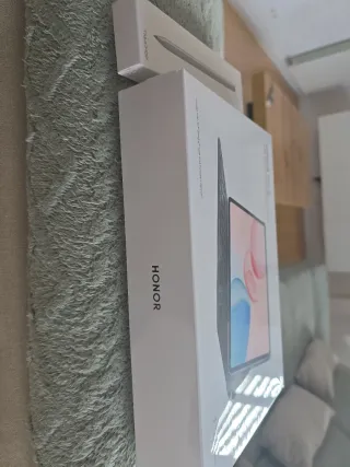 Honor Pad 10 + Lápiz + Teclado