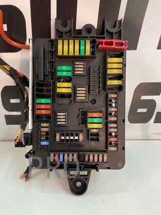 Caja fusibles BMW serie 1 f20 ref: 938907001