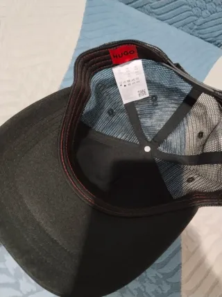 Gorra Trucker Negra Ajustable