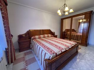 Casa adosada en venta en Santo Domingo de la Calzada