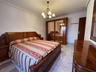 Casa adosada en venta en Santo Domingo de la Calzada