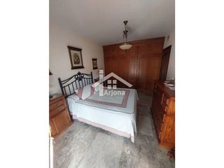 Casa en venta en Lucena