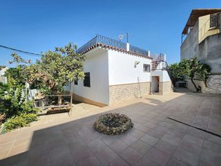 Chalet en venta en Oromana en Alcalá de Guadaira