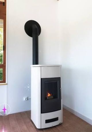 INSTALACIÓN DE ESTUFAS Y CHIMENEAS