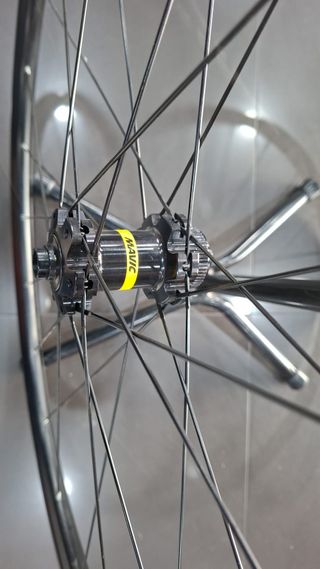 Par Rodas Mavic Aksium Disc Estrada Semi-novas