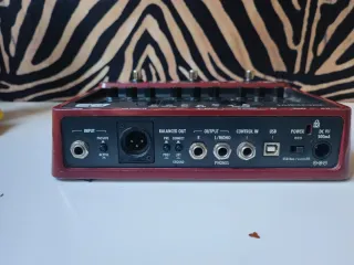 Zoom B3 Pedal Multiefectos Bajo