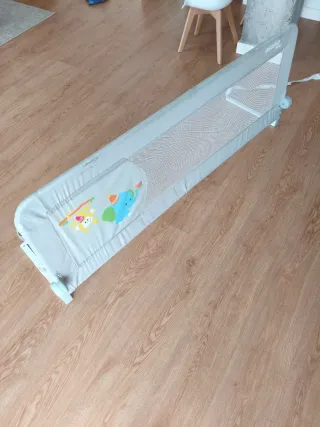 Protector anticaídas para cama infantil