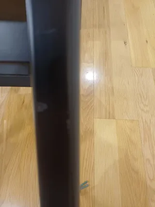 Seis sillas comedor polipiel y madera negras