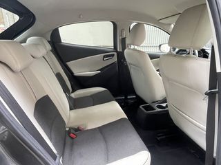 SIN ENTRADA! Mazda 2 70000KM!