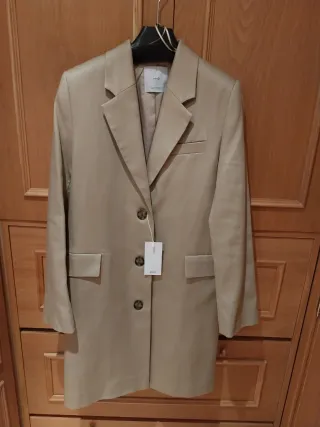 Abrigo Mango Beige Talla XS sin estrenar